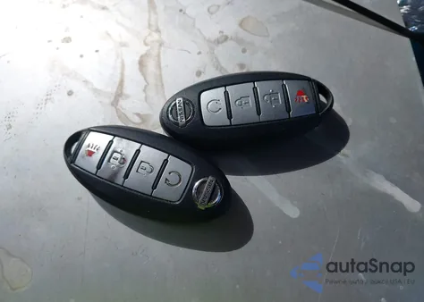 2015 Nissan Pathfinder Sv z USA, uszkodzony, nr VIN 5N1AR2MN7FC721138